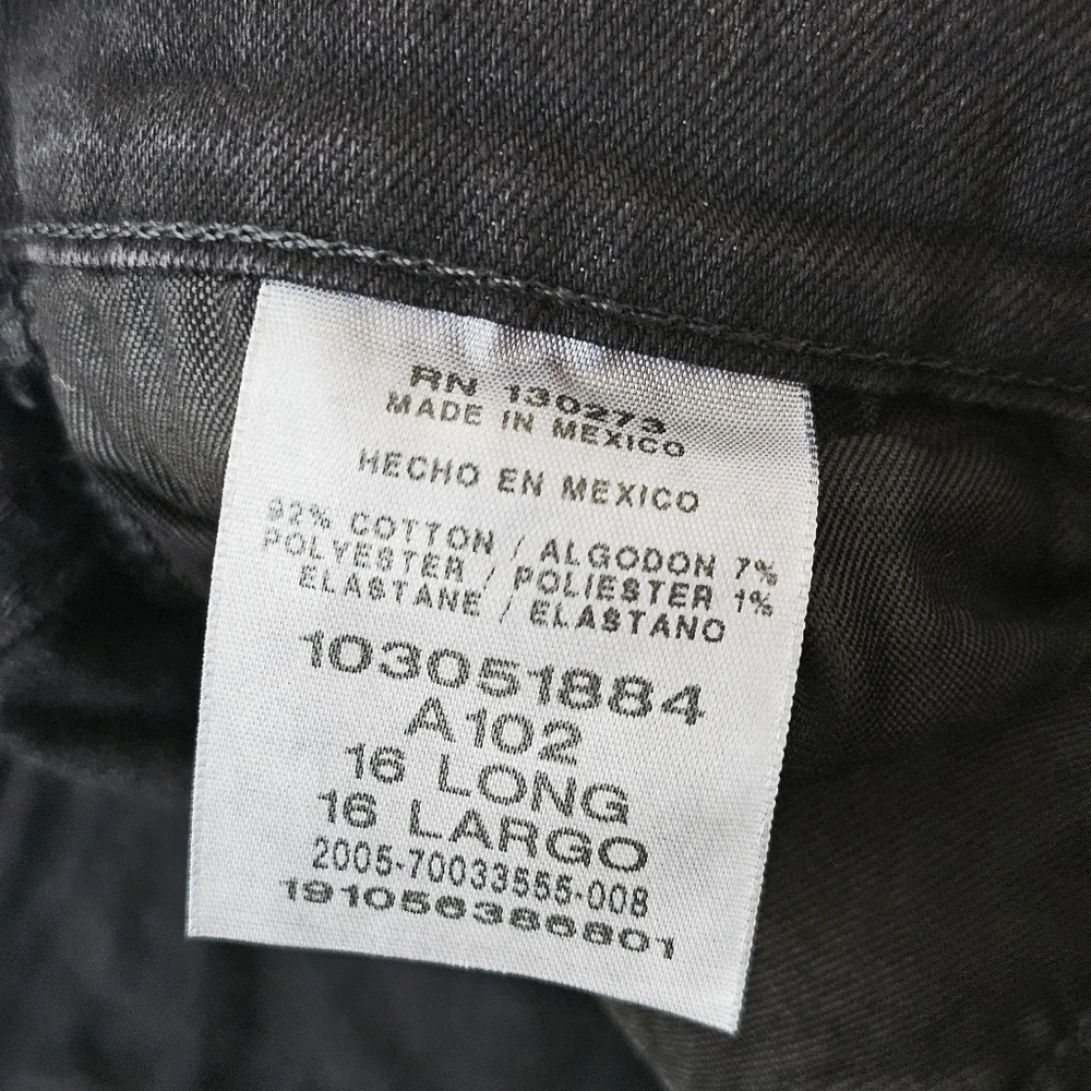 Lee Women’s Relaxed Fit Straight Leg Jeans Black Onyx Size 16 Long Mid Rise NWT - Picture 7 of 14